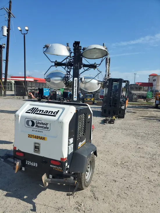 2019 Allmand NLV-ML3EC Portable Work Light