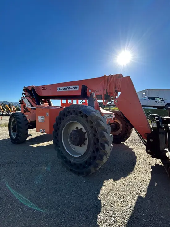 2015 SKYTRAK 8042 Forklift