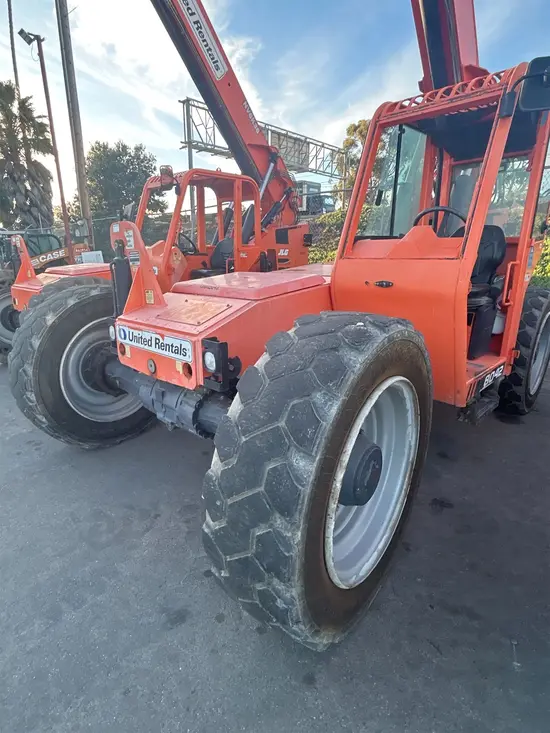 2017 SKYTRAK 8042 Forklift