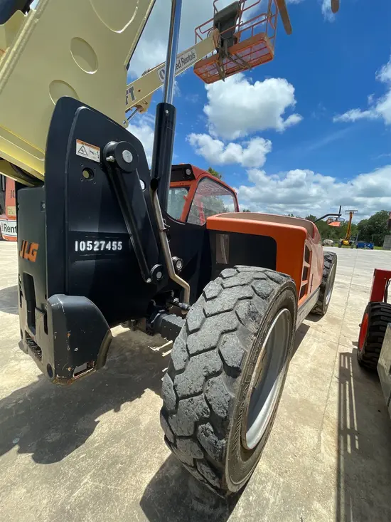 2016 JLG 642 Forklift