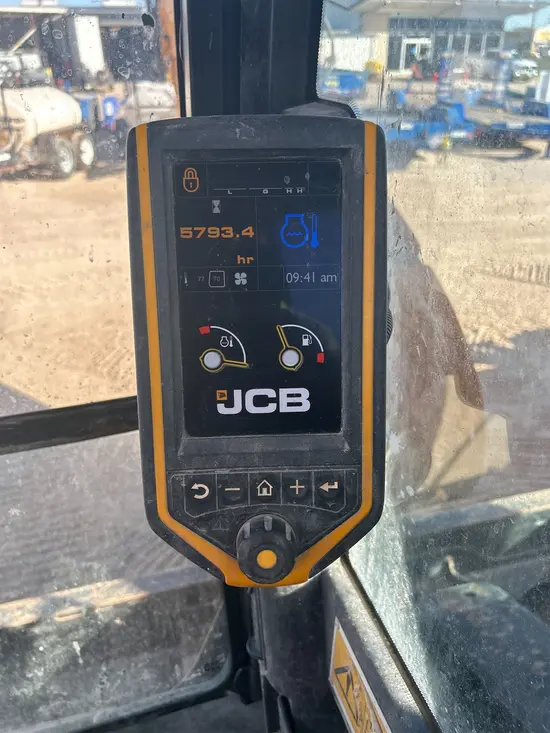 2018 JCB JZ141 Excavator