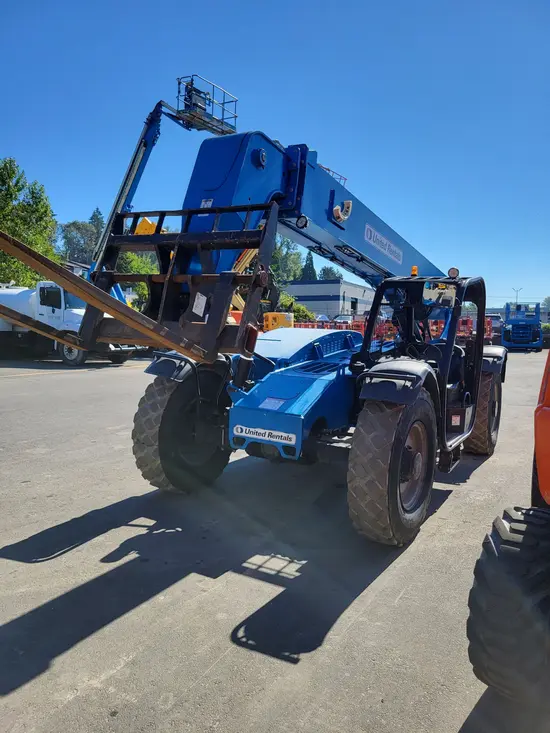 2016 Genie GTH-844 Forklift