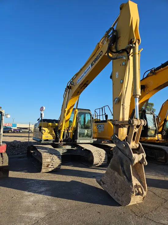 2018 Kobelco SK210LC-10 Excavator