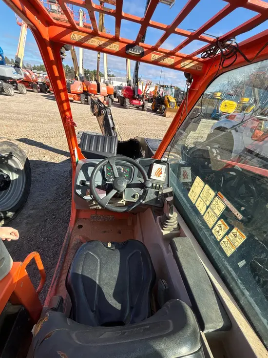 2016 JLG 1055 Forklift