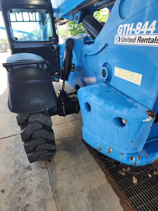 2016 Genie GTH-844 Forklift
