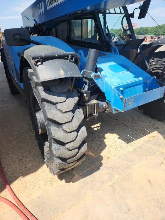 2016 Genie GTH-844 Forklift