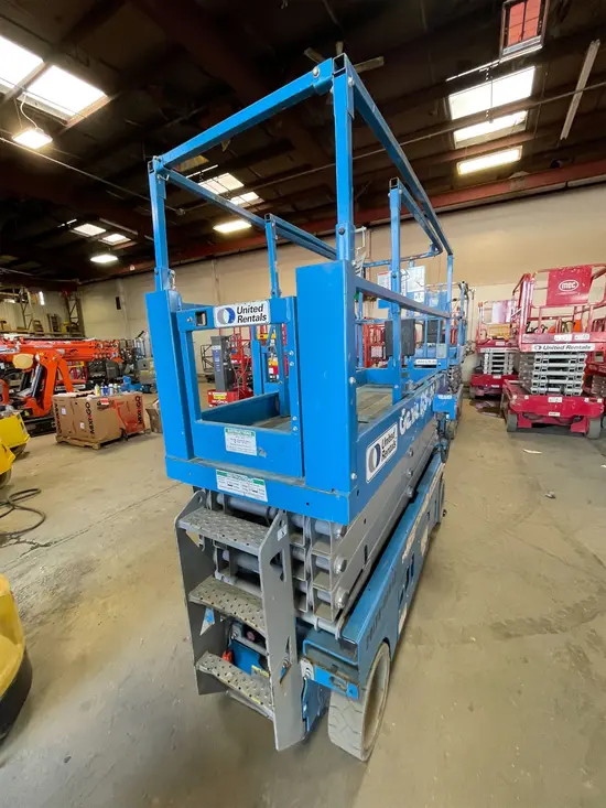 2016 Genie GS-2632 Scissor Lift