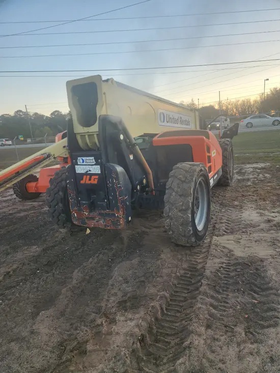 2016 JLG 1055 Forklift