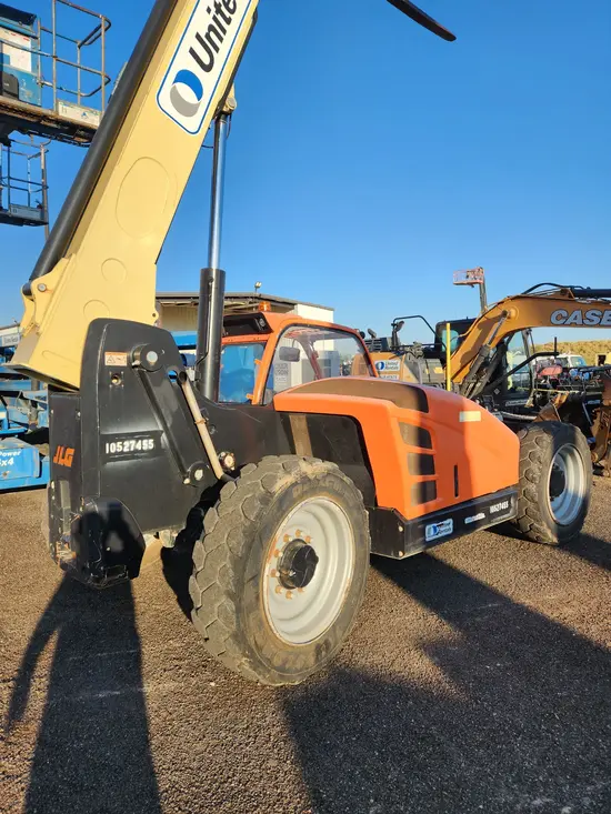 2016 JLG 642 Forklift