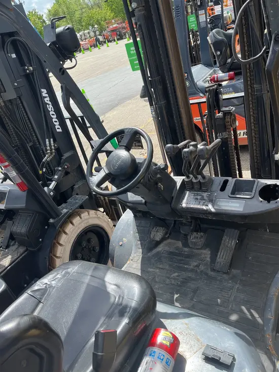 2018 Toyota 8FGU25 Warehouse Forklift