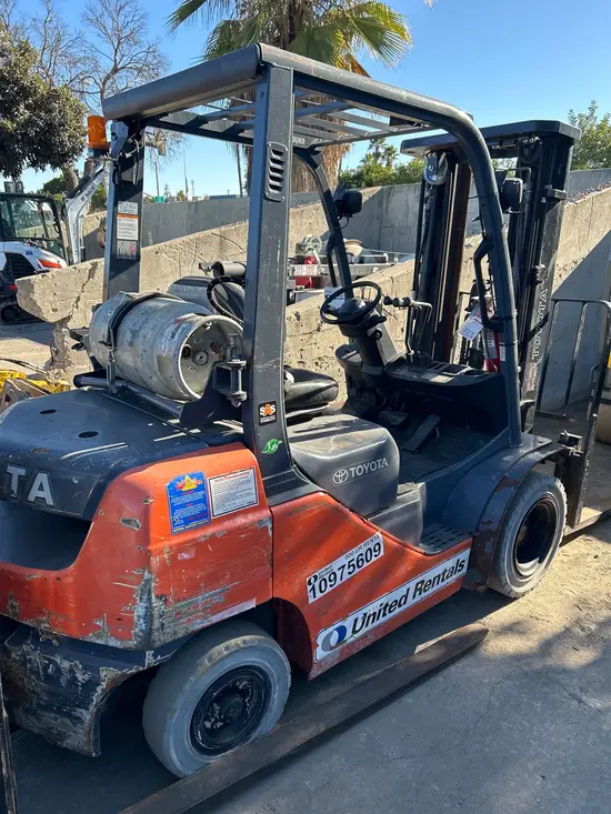 2019 Toyota 8FGU25 Warehouse Forklift