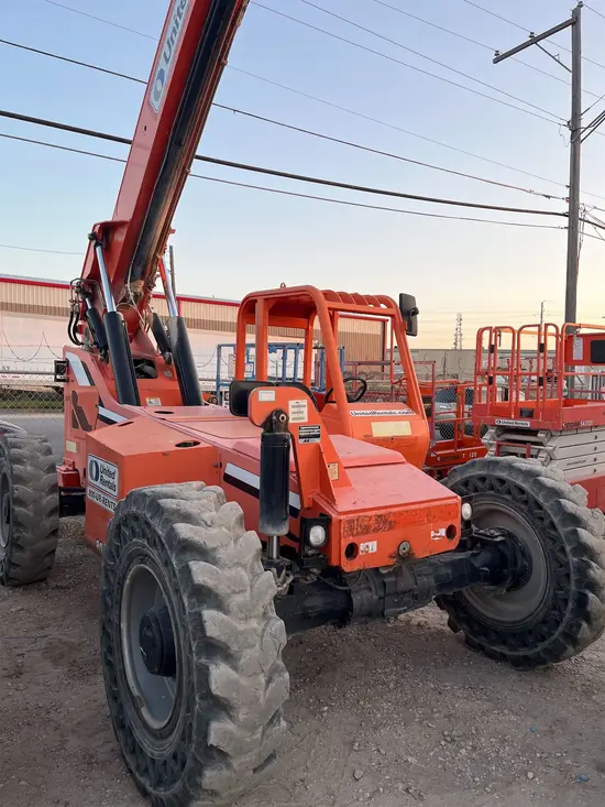 2015 SKYTRAK 8042 Forklift