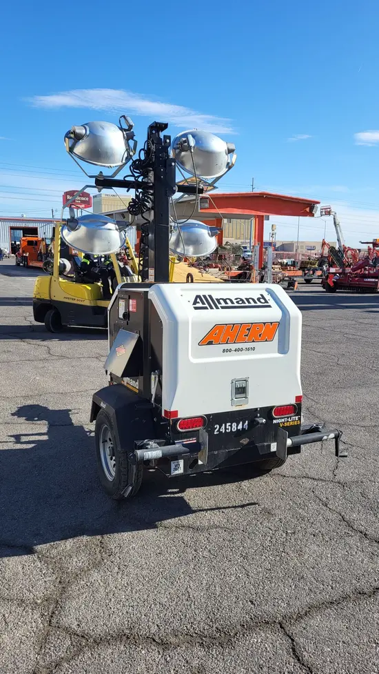 2020 Allmand NLV-K1005 Portable Work Light