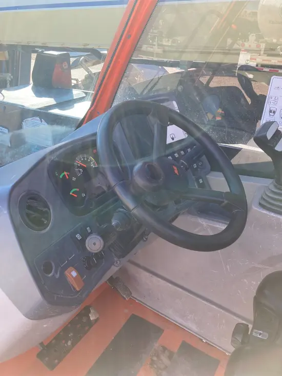 2016 JLG 1055 Forklift