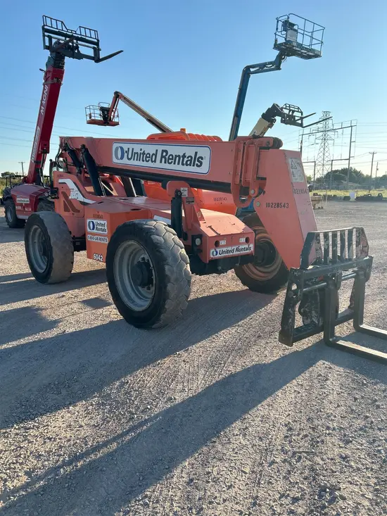 2014 SKYTRAK 6042 Forklift