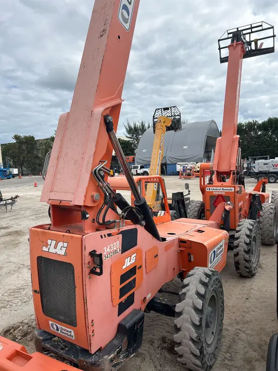 2016 SKYTRAK 10054 Forklift