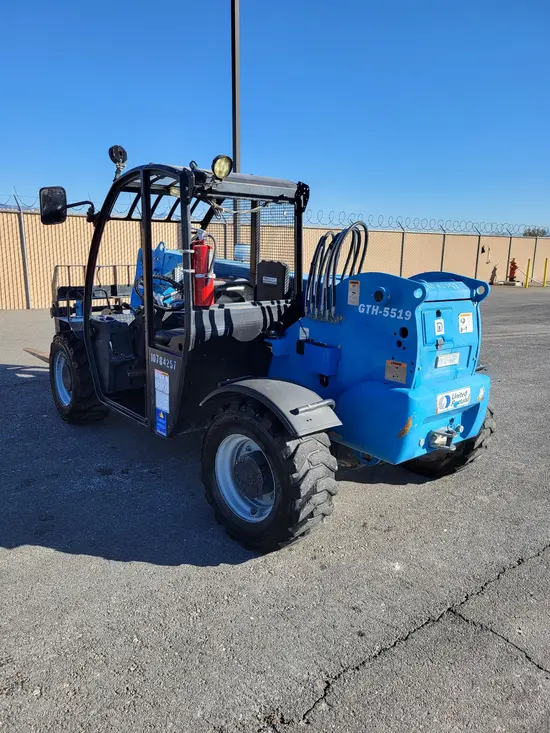 2018 Genie GTH-5519 Forklift