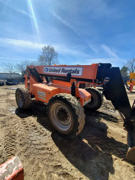 2016 SKYTRAK 6042 Forklift