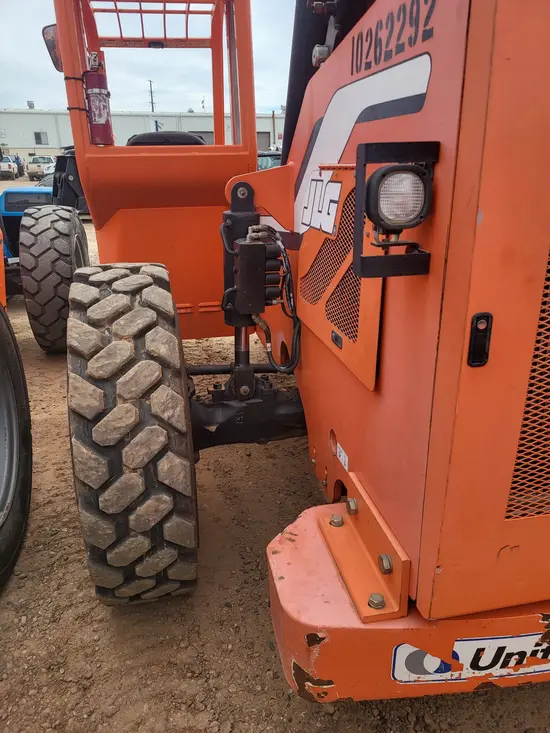 2014 SKYTRAK 6042 Forklift