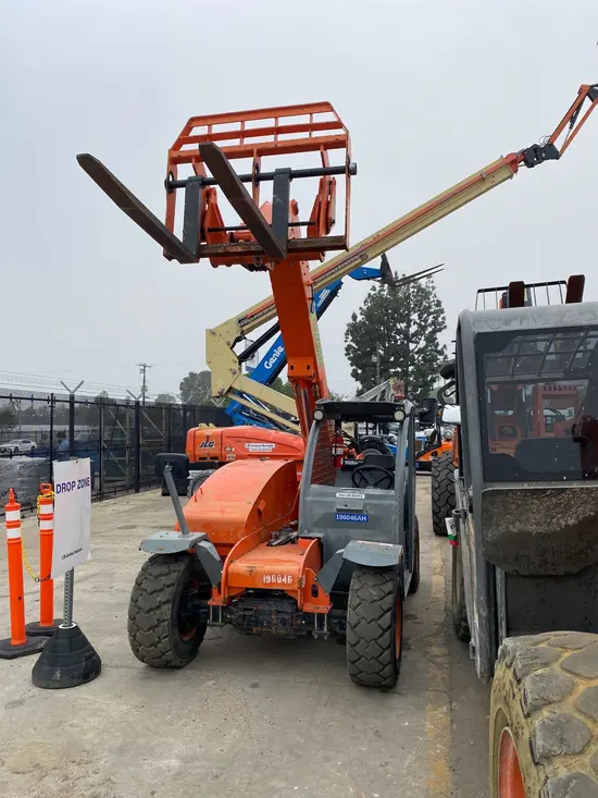 2017 XTREME XR5919 Forklift