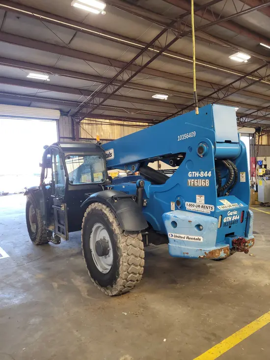 2015 Genie GTH-844 Forklift
