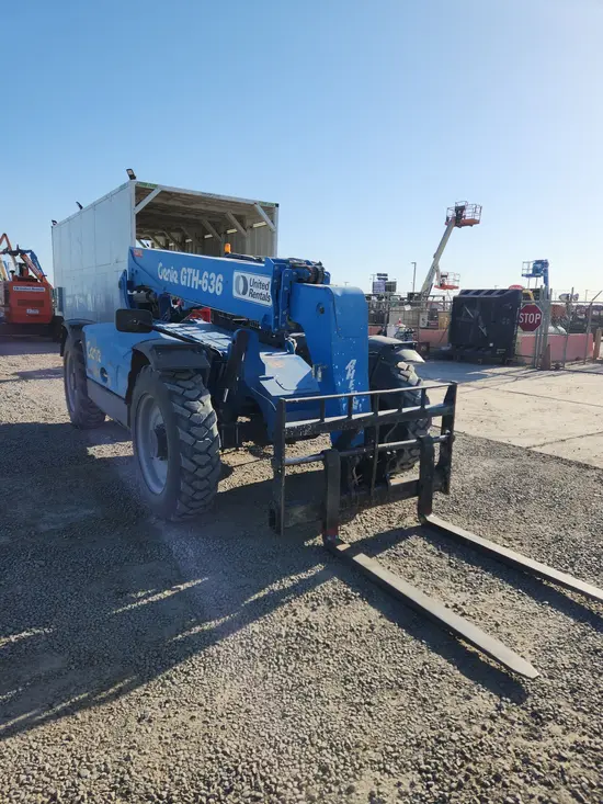 2015 Genie GTH-636 Forklift