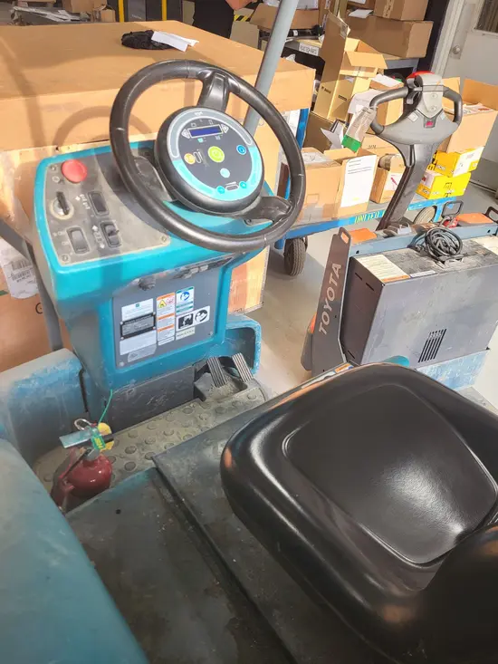 2019 Tennant T-16 Sweeper