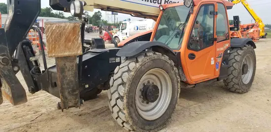 2016 JLG 1055 Forklift