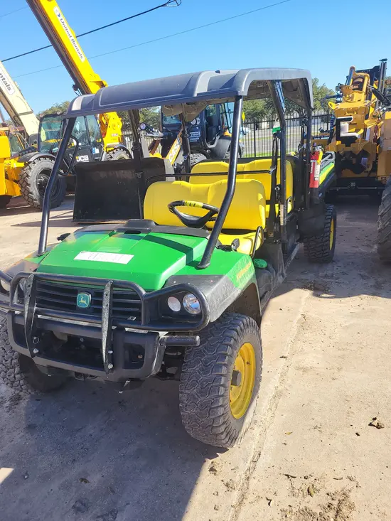 2022 John Deere XUV855MS4 Utility Vehicle