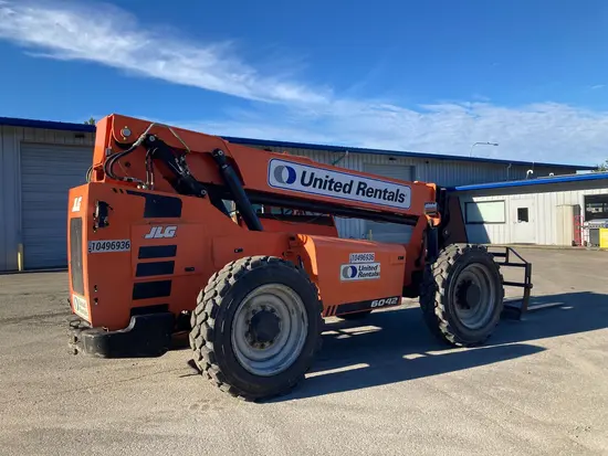 2016 SKYTRAK 6042 Forklift