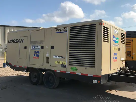 2016 Doosan HP1600WCU-IQ Air Compressor