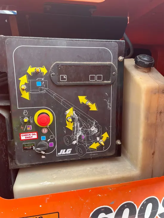 2017 JLG 600S Boom Lift