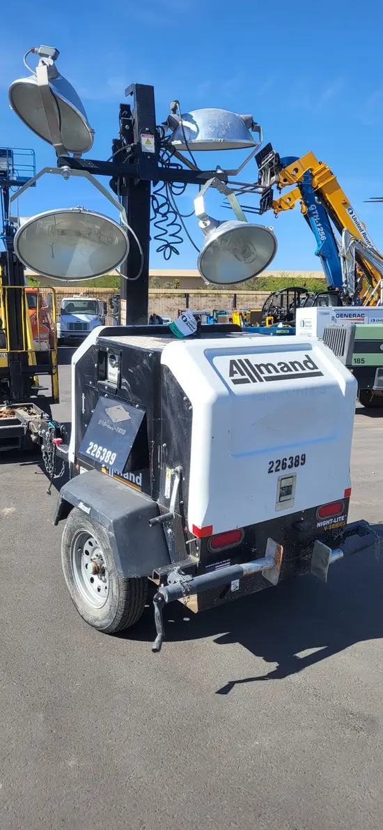 2019 Allmand NLV-ML3EC Portable Work Light