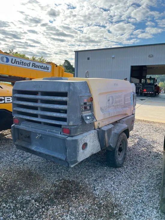 2017 Atlas Copco XAS440 Air Compressor