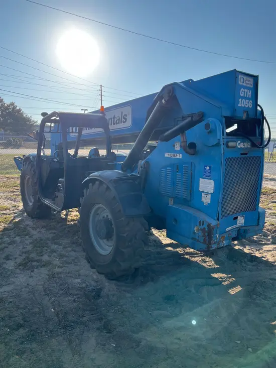 2015 Genie GTH-1056 Forklift