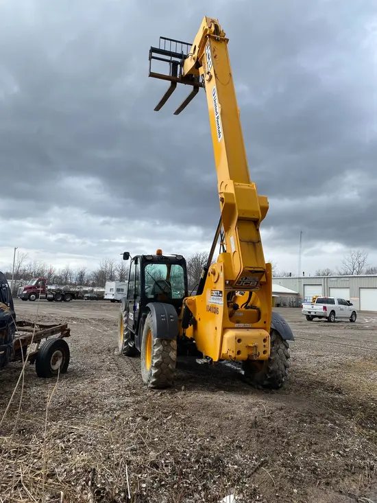 2015 JCB 507-42 Forklift