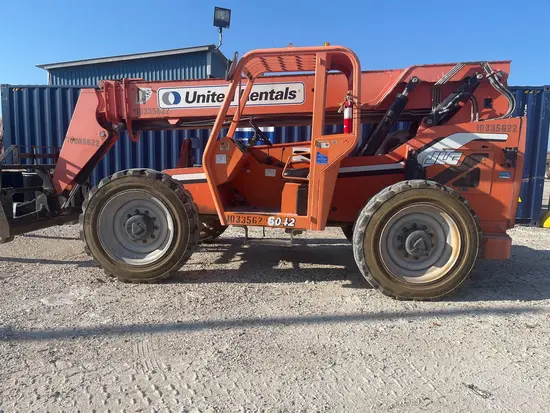 2015 SKYTRAK 6042 Forklift