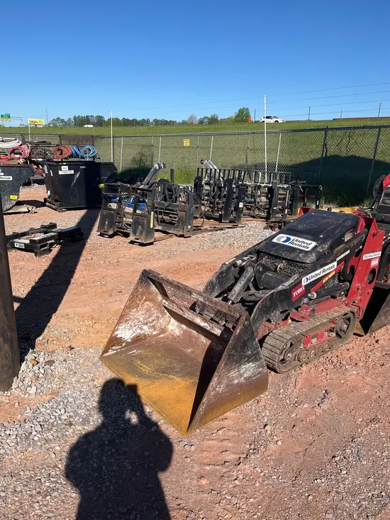 2019 Toro TX427 Track Loader