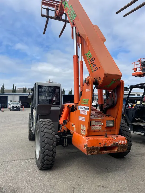2015 XTREME XR1045 Forklift