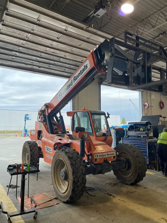 2016 SKYTRAK 8042 Forklift