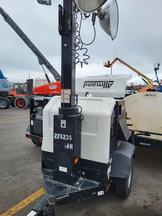 2019 Allmand NLV-ML3EC Portable Work Light