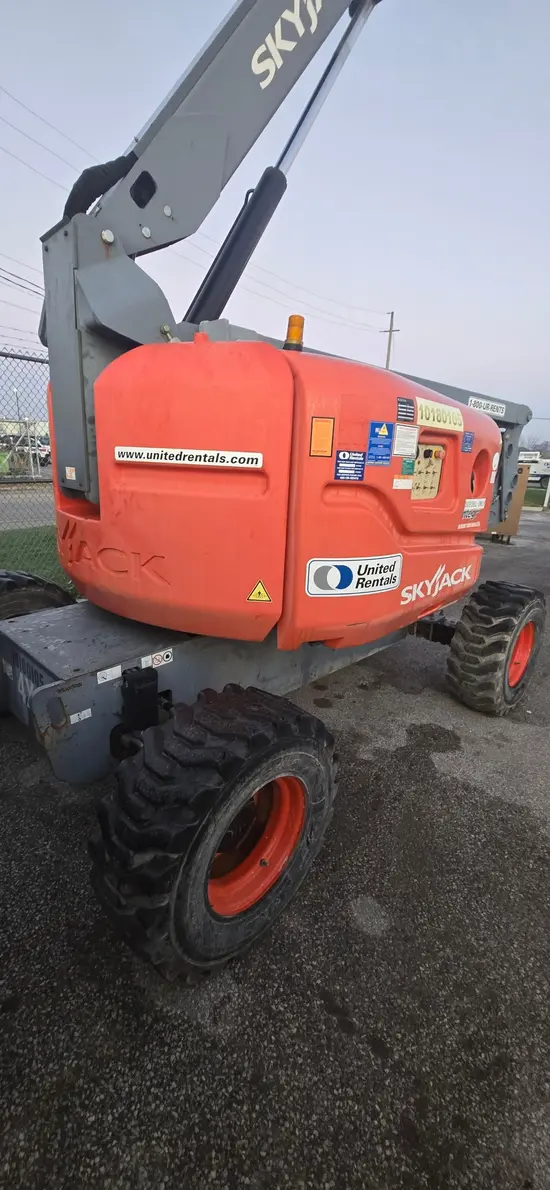 2013 Skyjack SJ63AJ Articulating Boom Lift