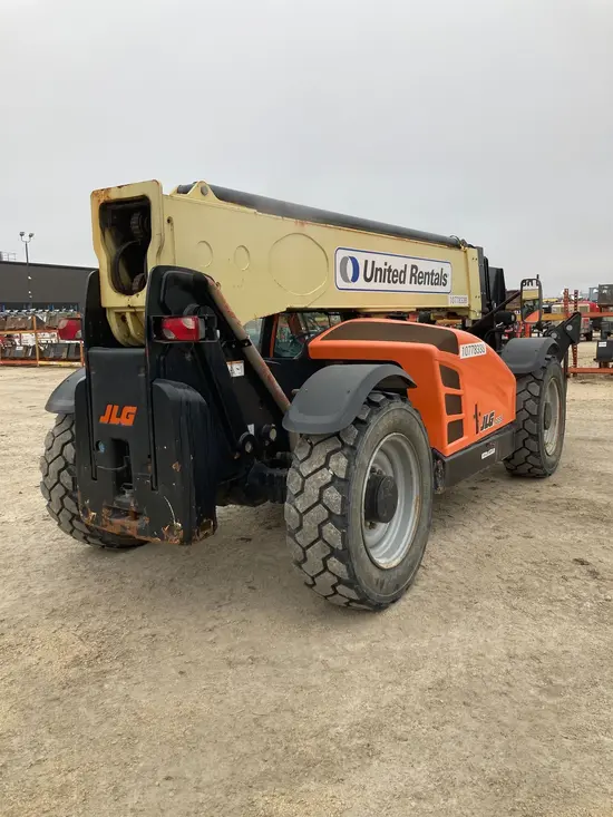 2018 JLG 1055 Forklift