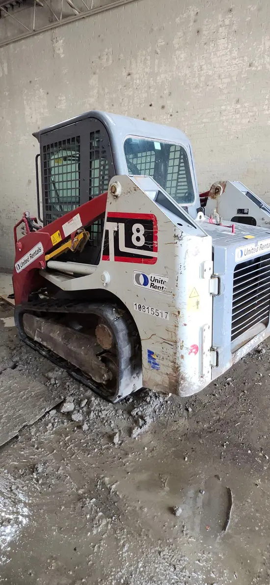 2018 Takeuchi TL8CW Track Loader