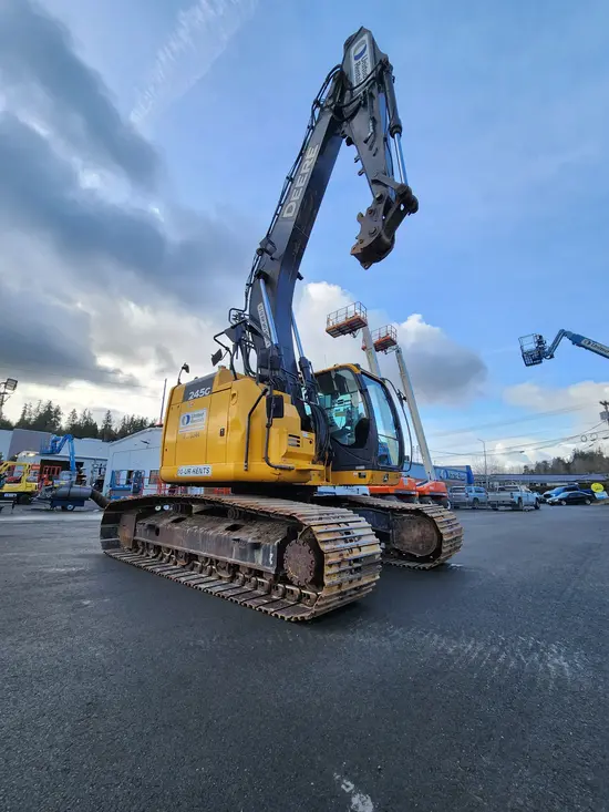 2017 John Deere 245G LC Excavator