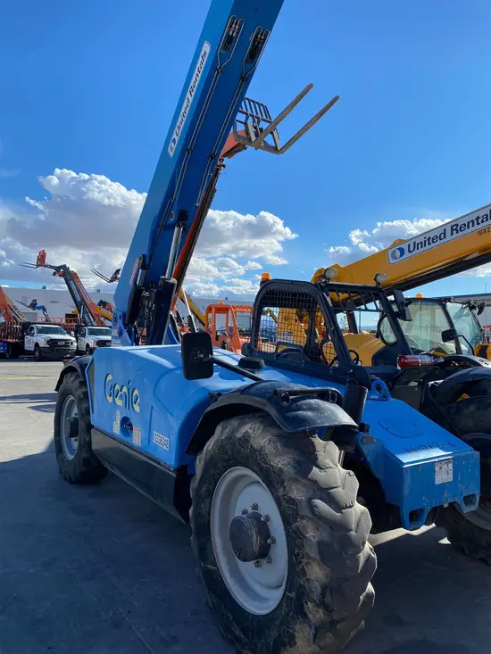 2015 Genie GTH-844 Forklift