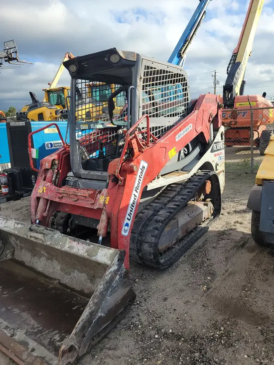 2017 Takeuchi TL10V2-R Track Loader