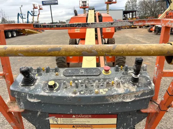 2017 JLG 600S Boom Lift