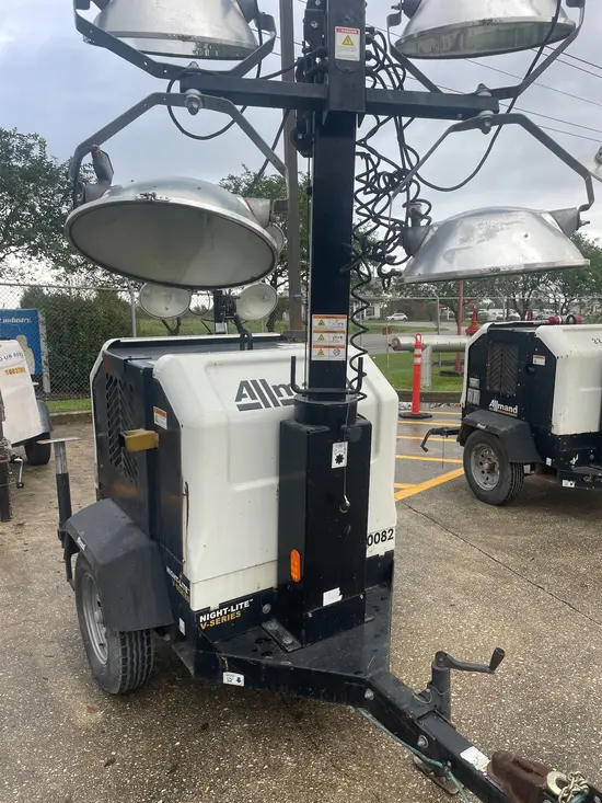 2017 Allmand NIGHT-LITE PRO Towable Light Tower