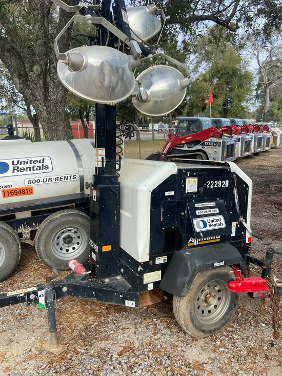 2019 Allmand NLV-ML3EC Portable Work Light